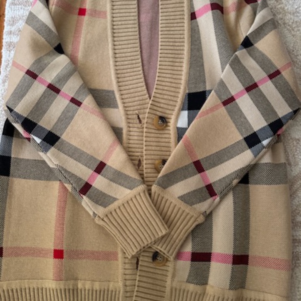 "Burberry Check Long Sleeve Knit Cardigan Sweater" Size small